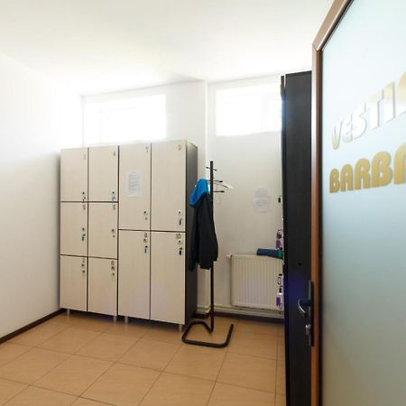 Ymy Hotels Zsilvásárhely Kültér fotó