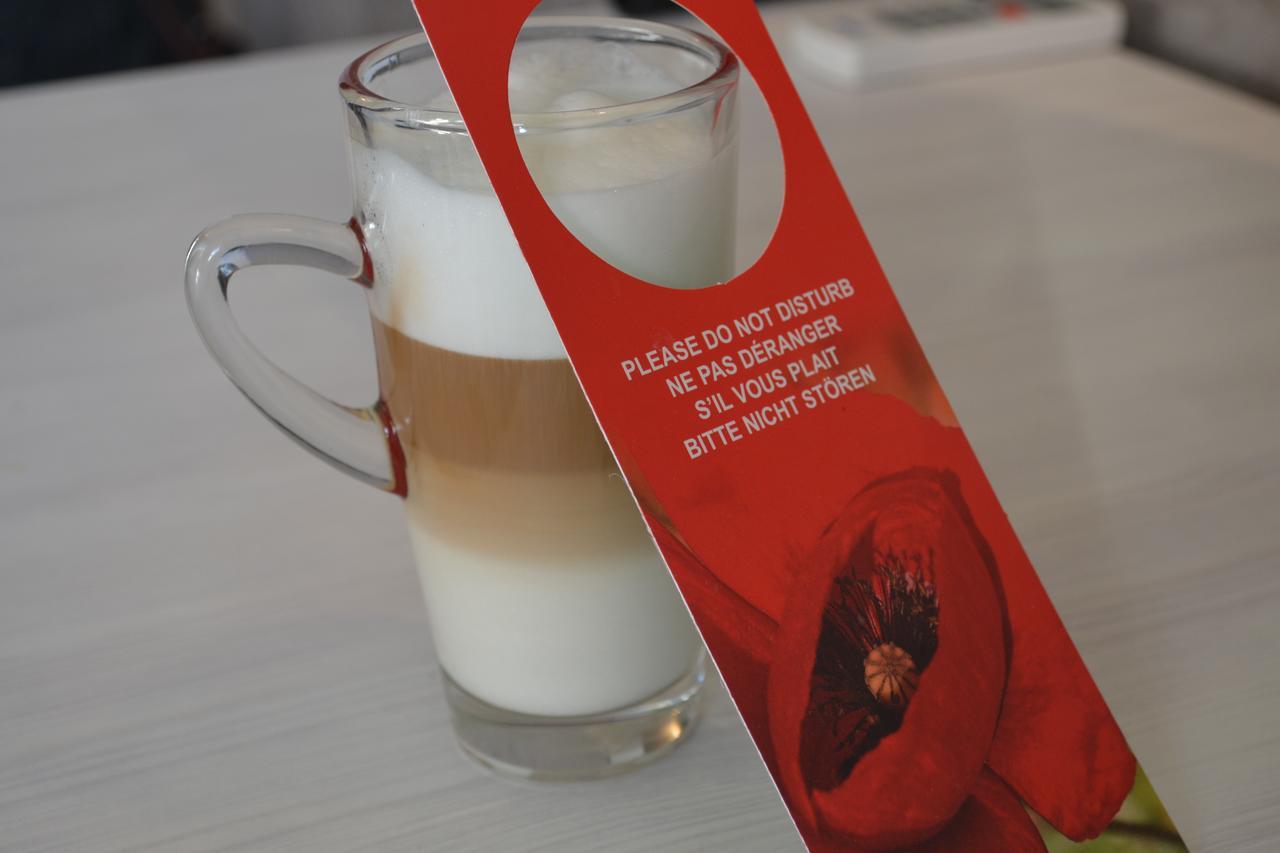 Ymy Hotels Zsilvásárhely Kültér fotó